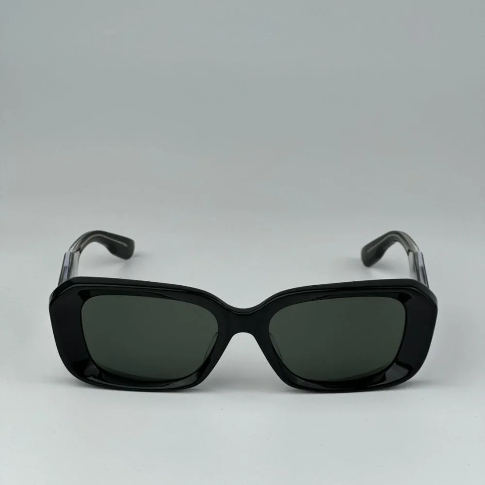 Gucci GG1531SK 001 BRAND NEW Sunglasses Black Grey Unisex Rectangle